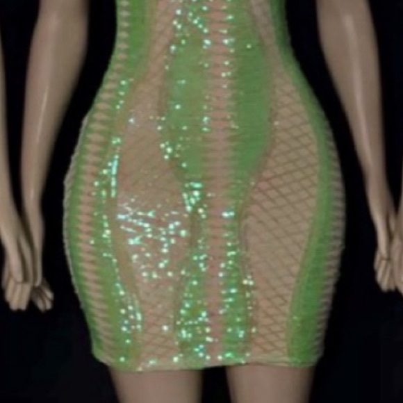 “The star sequence dress” neon green - Picture 4 of 8